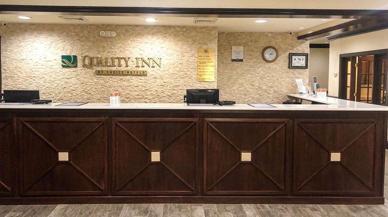 <b>Quality Inn Morganton Southeast Lobby</b>. Images powered by <a href="https://iceportal.shijigroup.com/" title="IcePortal" target="_blank">IcePortal</a>.