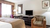 Quality Inn & Suites Greensboro Room