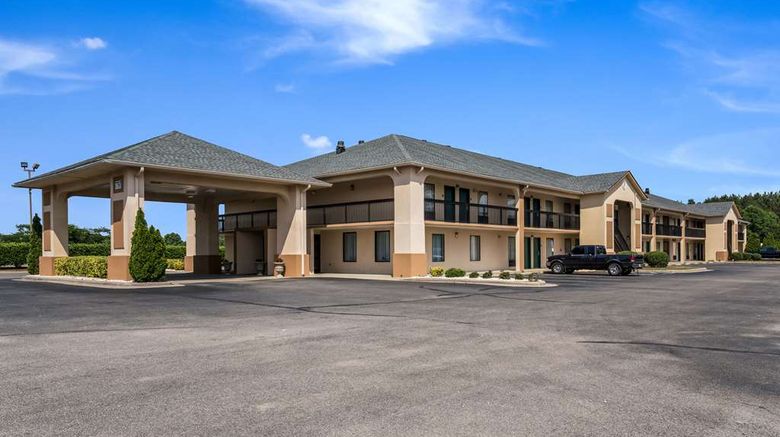 Quality Inn Battleboro - Rocky Mount Exterior. Images powered by <a href="https://iceportal.shijigroup.com" target="_blank" rel="noopener">Ice Portal</a>.