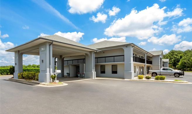 Quality Inn Battleboro - Rocky Mount Exterior