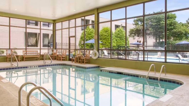 <b>Clarion Inn Airport Pool</b>. Images powered by <a href="https://iceportal.shijigroup.com/" title="IcePortal" target="_blank">IcePortal</a>.