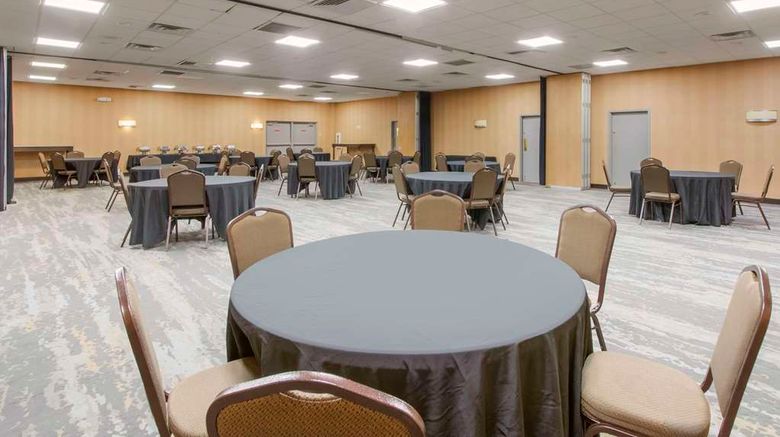 <b>Clarion Inn Airport Meeting</b>. Images powered by <a href="https://iceportal.shijigroup.com/" title="IcePortal" target="_blank">IcePortal</a>.