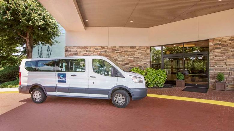 <b>Clarion Inn Airport Other</b>. Images powered by <a href="https://iceportal.shijigroup.com/" title="IcePortal" target="_blank">IcePortal</a>.