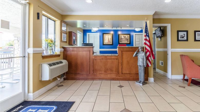 <b>Rodeway Inn & Suites/Camp Lejeune Area Lobby</b>. Images powered by <a href="https://iceportal.shijigroup.com/" title="IcePortal" target="_blank">IcePortal</a>.