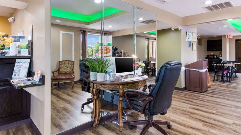 <b>Quality Inn & Suites Other</b>. Images powered by <a href="https://iceportal.shijigroup.com/" title="IcePortal" target="_blank">IcePortal</a>.