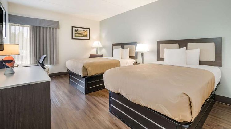 Quality Inn Jacksonville Room