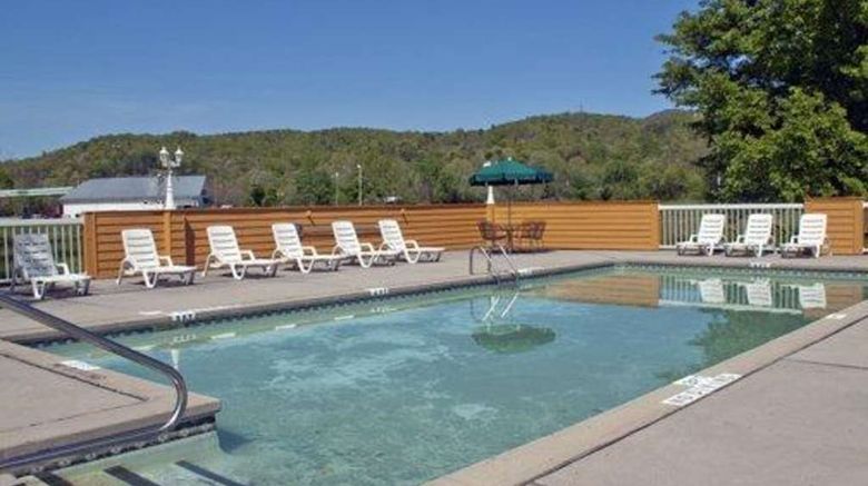<b>Quality Inn Andrews Pool</b>. Images powered by <a href="https://iceportal.shijigroup.com/" title="IcePortal" target="_blank">IcePortal</a>.
