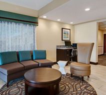 Comfort Inn Mount Airy Lobby
