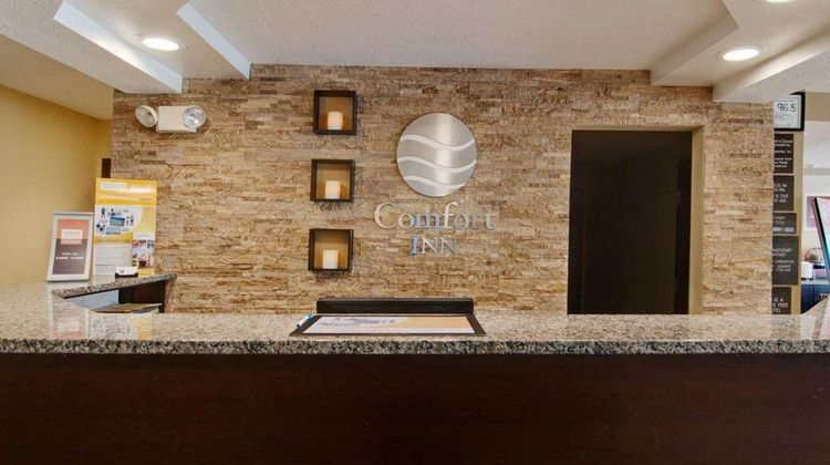 Comfort Inn Mount Airy Lobby