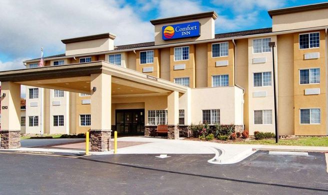 Comfort Inn Mount Airy Exterior
