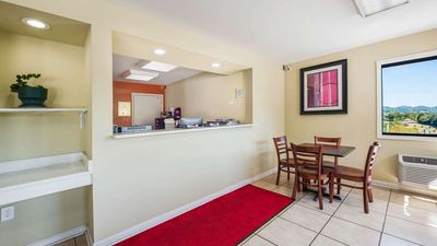 Econo Lodge Waynesville