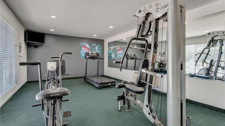 <b>Quality Inn Laurinburg Health</b>. Images powered by <a href="https://iceportal.shijigroup.com/" title="IcePortal" target="_blank">IcePortal</a>.