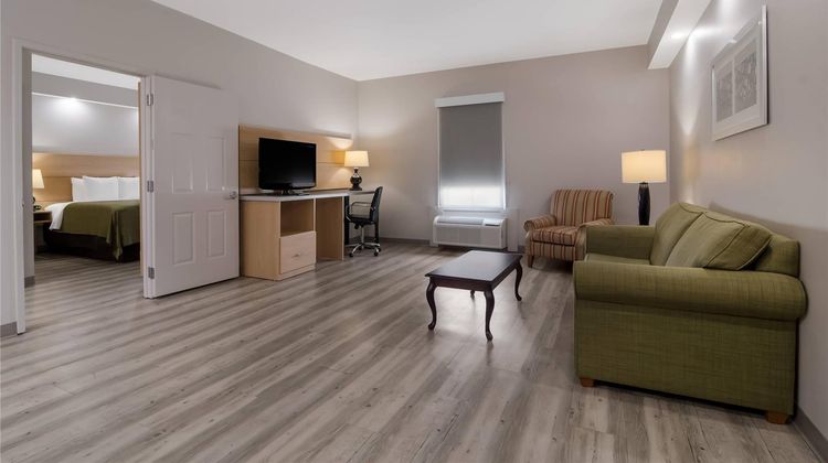Quality Inn Goldsboro Suite