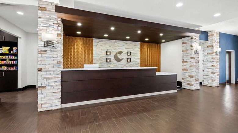 <b>Comfort Inn Lobby</b>. Images powered by <a href="https://iceportal.shijigroup.com/" title="IcePortal" target="_blank">IcePortal</a>.