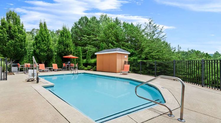Comfort Inn Pool