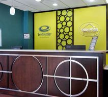 Econo Lodge Selma Smithfield Lobby