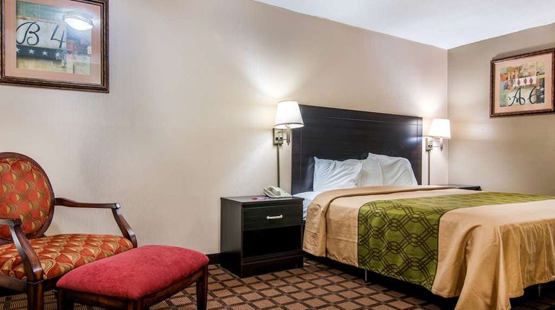 <b>Econo Lodge Selma Smithfield Room</b>. Images powered by <a href="https://iceportal.shijigroup.com/" title="IcePortal" target="_blank">IcePortal</a>.