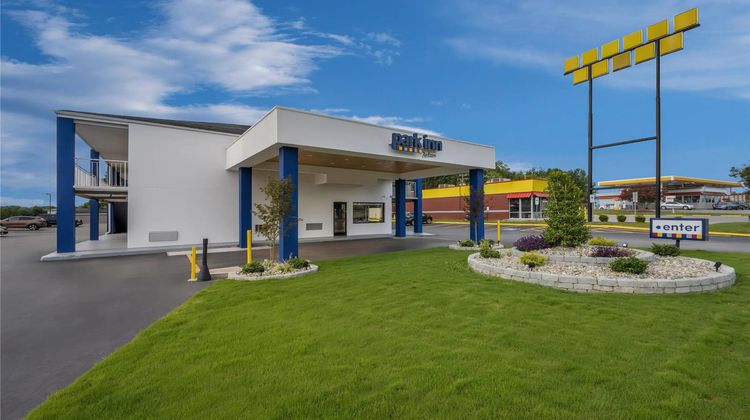 Park Inn by Radisson, Roanoke Rapids Exterior