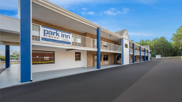 Park Inn by Radisson, Roanoke Rapids Exterior