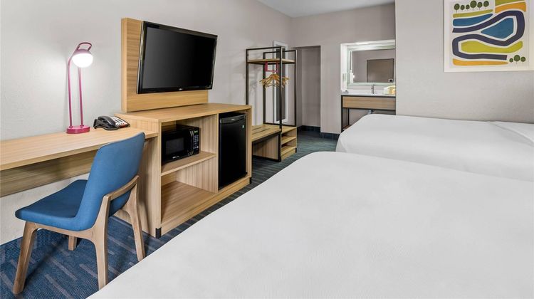 Park Inn by Radisson, Roanoke Rapids Room