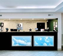 Quality Inn & Suites Clemmons I-40 Lobby