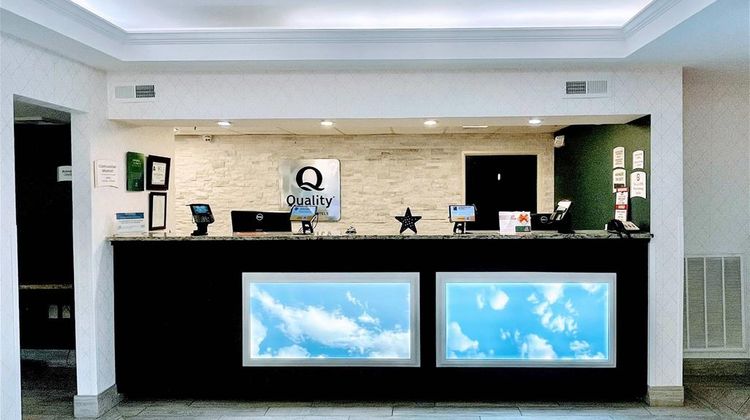 Quality Inn & Suites Clemmons I-40 Lobby