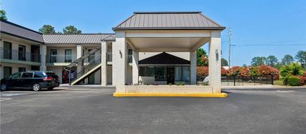 Quality Inn Raeford Exterior
