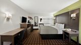 Quality Inn Raeford Room