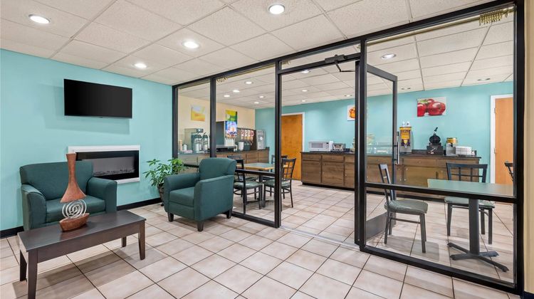 Quality Inn Henderson I-85 Lobby