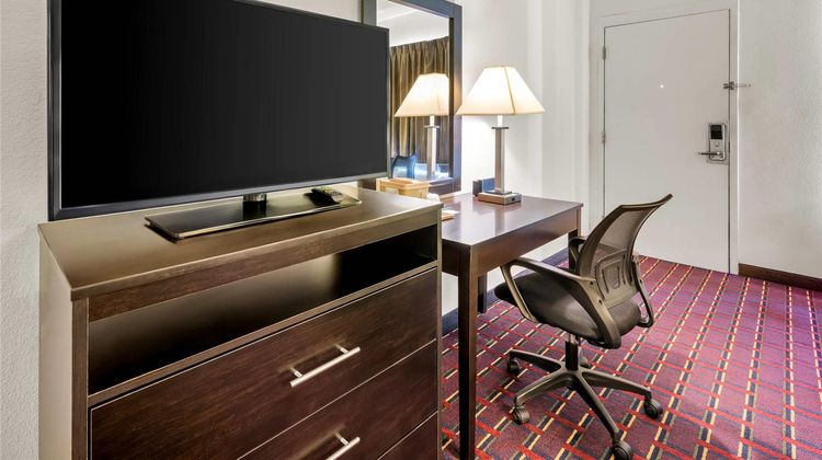 Quality Inn Henderson I-85 Room