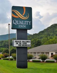 Quality Inn Cherokee Riverside