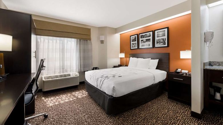 <b>Sleep Inn Room</b>. Images powered by <a href="https://iceportal.shijigroup.com/" title="IcePortal" target="_blank">IcePortal</a>.