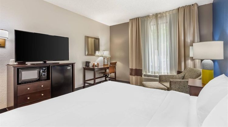 Comfort Inn Room