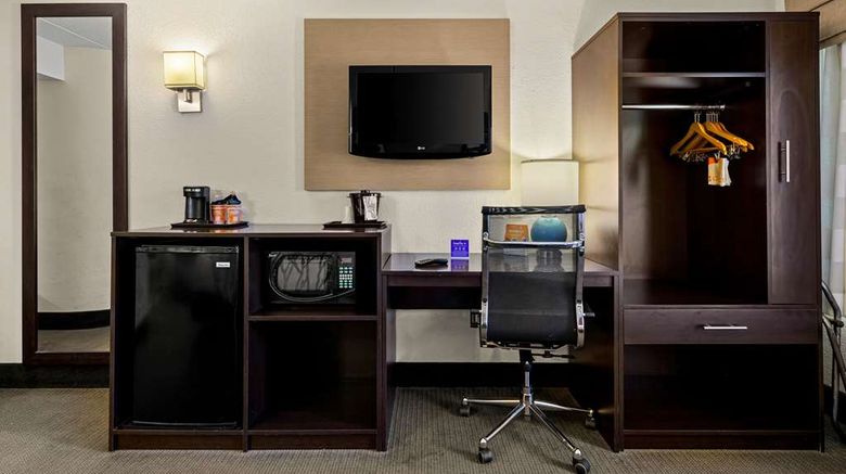 <b>Sleep Inn Wilmington near University Room</b>. Images powered by <a href="https://iceportal.shijigroup.com/" title="IcePortal" target="_blank">IcePortal</a>.