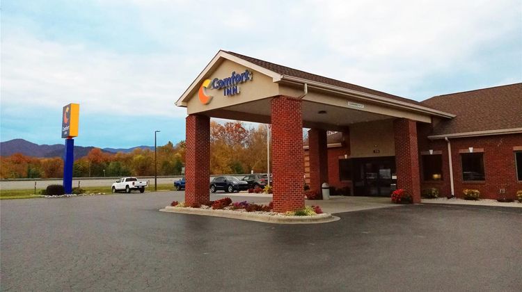 Comfort Inn Marion Exterior