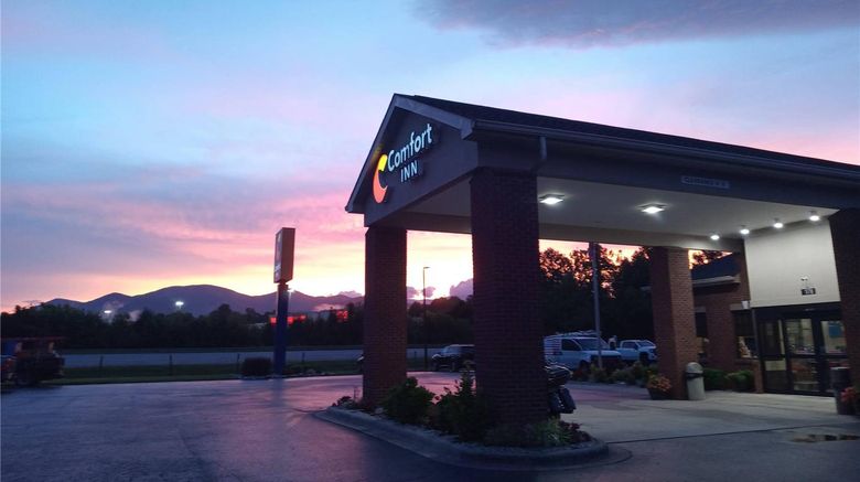 <b>Comfort Inn Marion Exterior</b>. Images powered by <a href="https://iceportal.shijigroup.com/" title="IcePortal" target="_blank">IcePortal</a>.