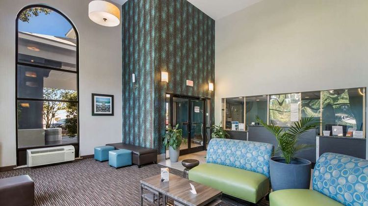 Quality Inn Lobby