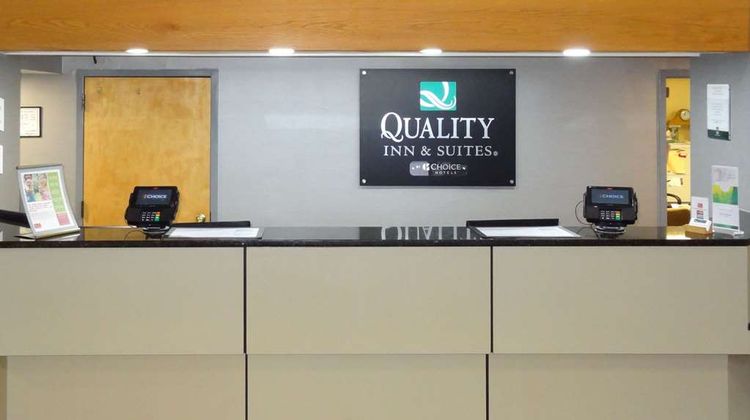 Quality Inn and Suites Raleigh North Lobby