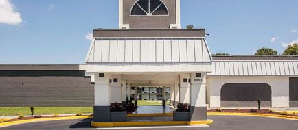 Quality Inn & Suites Charlotte Exterior