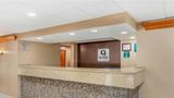 <b>Quality Inn Lumberton Lobby</b>. Images powered by <a href="https://iceportal.shijigroup.com/" title="IcePortal" target="_blank">IcePortal</a>.