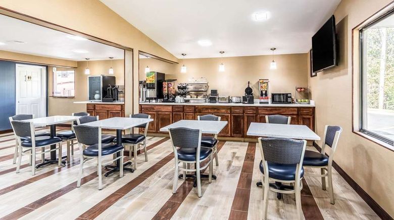 <b>Econo Lodge Gastonia Restaurant</b>. Images powered by <a href="https://iceportal.shijigroup.com/" title="IcePortal" target="_blank">IcePortal</a>.