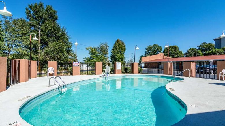 <b>Econo Lodge Gastonia Pool</b>. Images powered by <a href="https://iceportal.shijigroup.com/" title="IcePortal" target="_blank">IcePortal</a>.