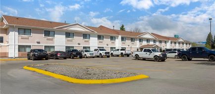 Quality Inn Exterior