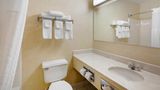 <b>Quality Inn Room</b>. Images powered by <a href="https://iceportal.shijigroup.com/" title="IcePortal" target="_blank">IcePortal</a>.