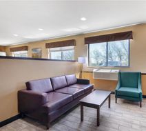 Quality Inn Lobby