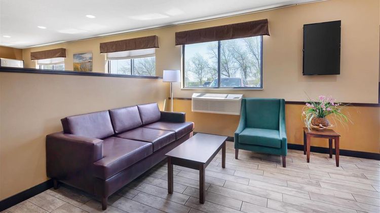 Quality Inn Lobby
