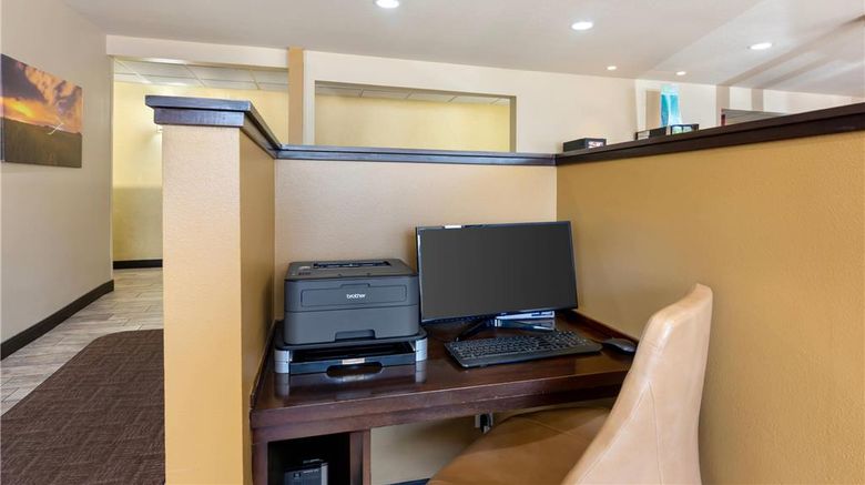 <b>Quality Inn Other</b>. Images powered by <a href="https://iceportal.shijigroup.com/" title="IcePortal" target="_blank">IcePortal</a>.