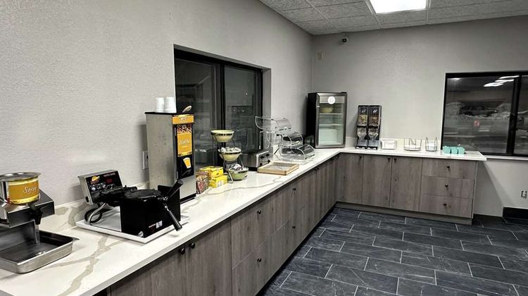 Quality Suites Fargo Restaurant