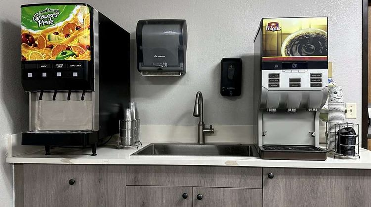 Quality Suites Fargo Restaurant