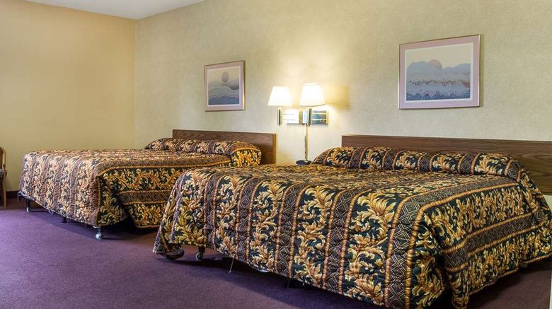 <b>Rodeway Inn Wahpeton Room</b>. Images powered by <a href="https://iceportal.shijigroup.com/" title="IcePortal" target="_blank">IcePortal</a>.